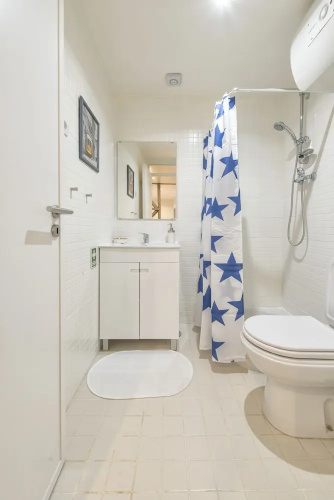 Lovely Flat Between Graça and Alfama by LCH