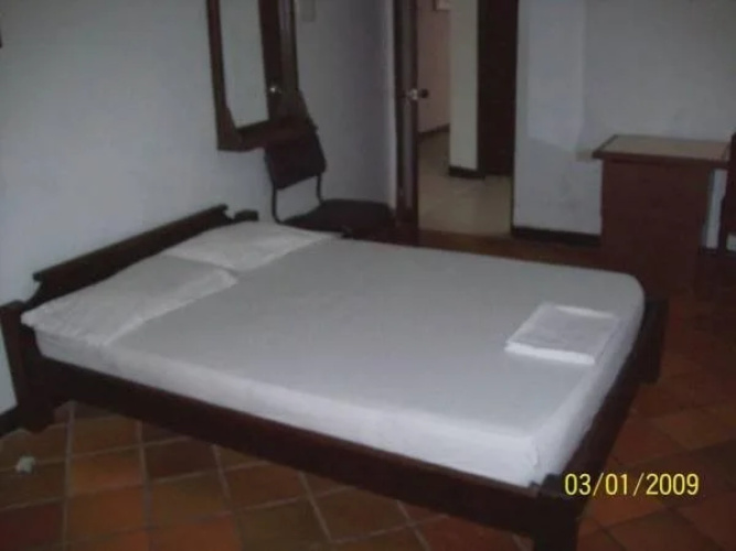 Hostal Calamar