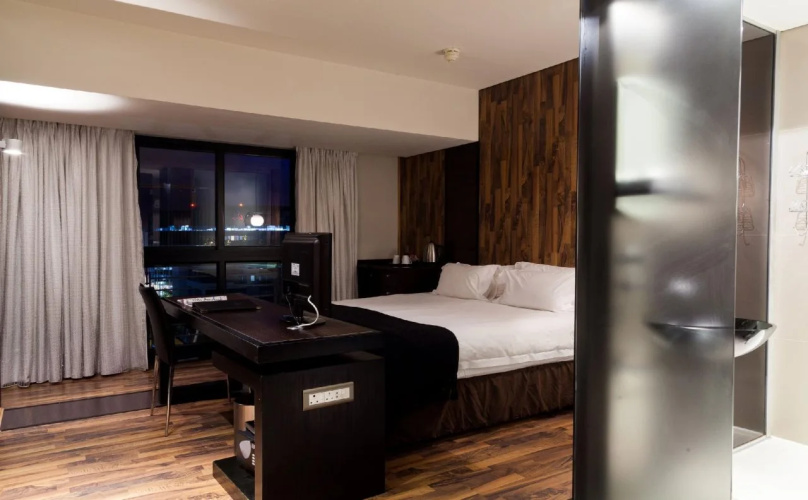 Colosseum Hotel