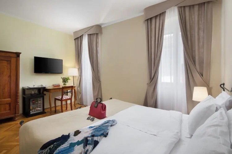 Comfort Twin Attic room with sea view