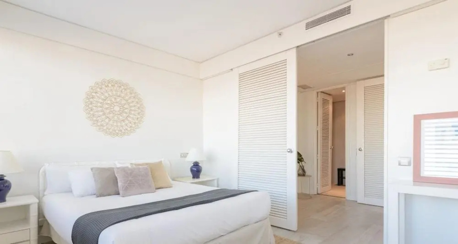 Charming Eurobuilding 2 Luxury