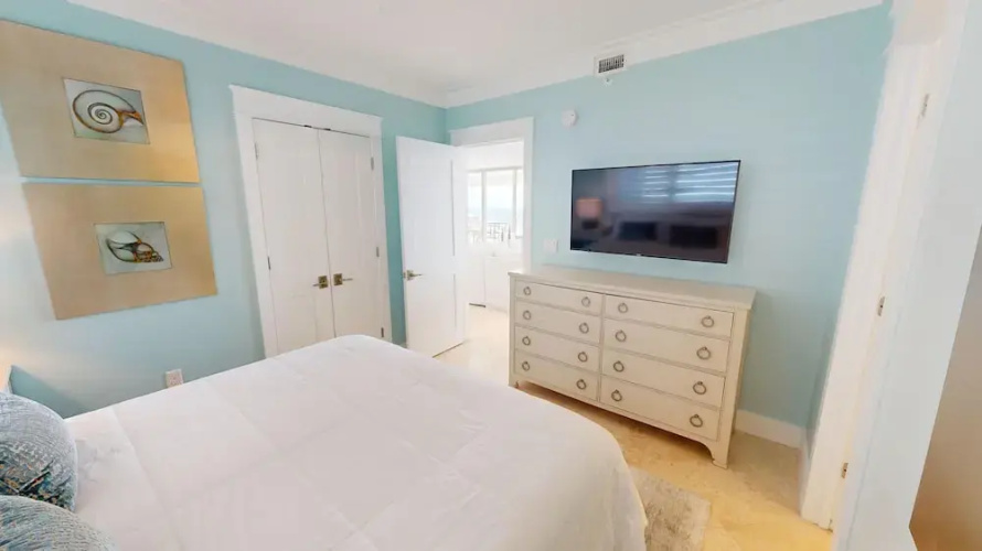 Oceania 602 3 Bedroom Condo