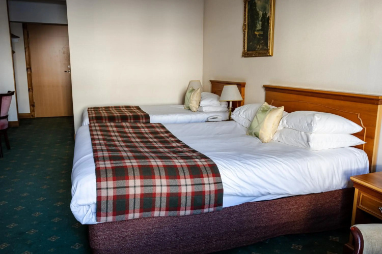 North West Castle Hotel
