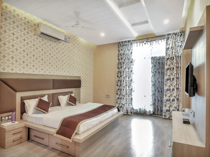 Oyo 9744 Helios Homestay