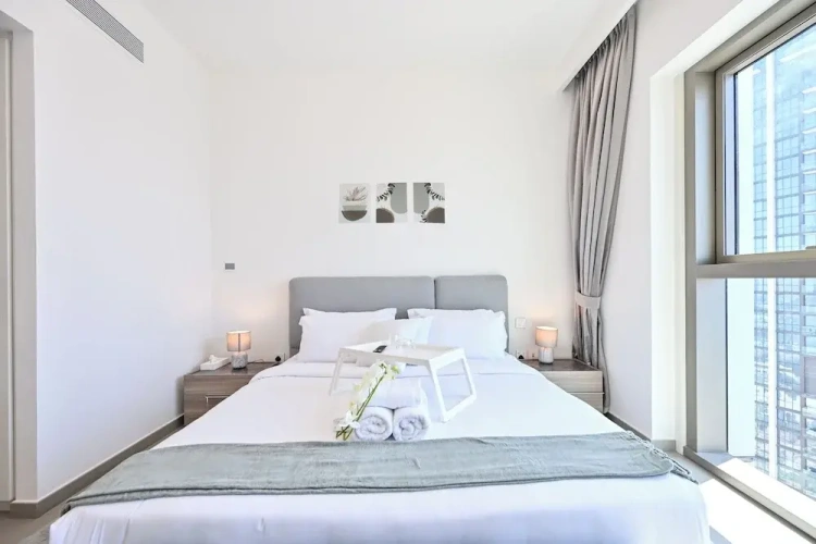 2 Bedrooms Standard Apartment with balcony and with city view