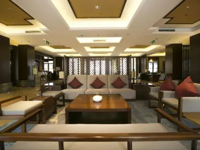 Gongga cliff Hot Spring Hotel