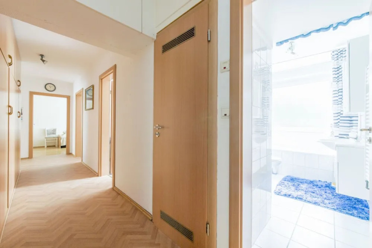 Private Apartment Ossietzkyring