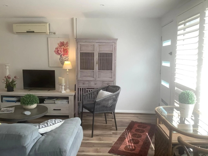 Petite Provence Cottage
