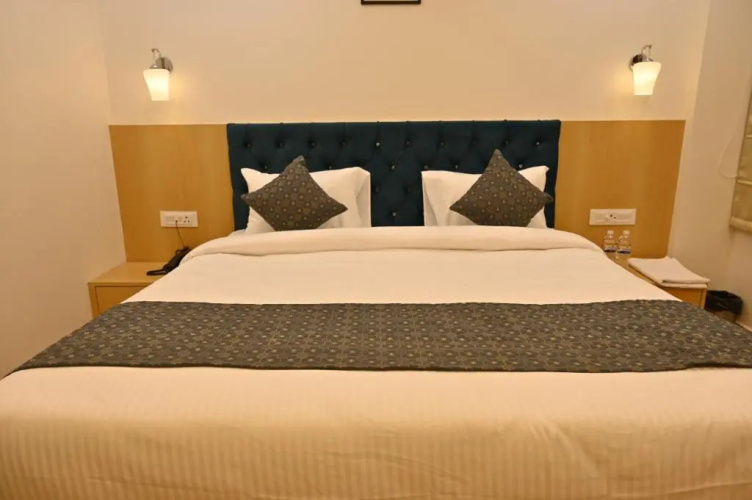 Hotel Vatsa Residency