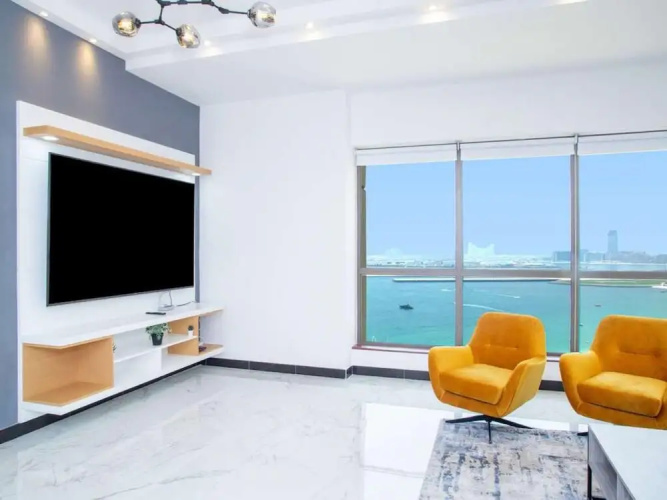 Lovely 3BR Unit w Beach View JBR