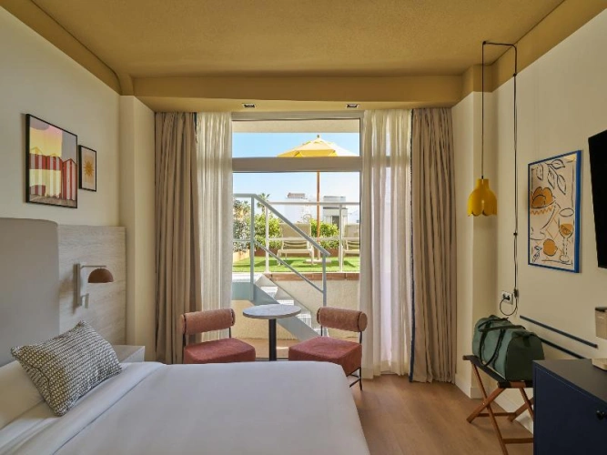Deluxe Private Garden Twin room