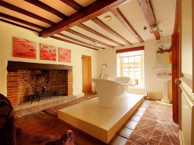 Sutherland HouseOver view