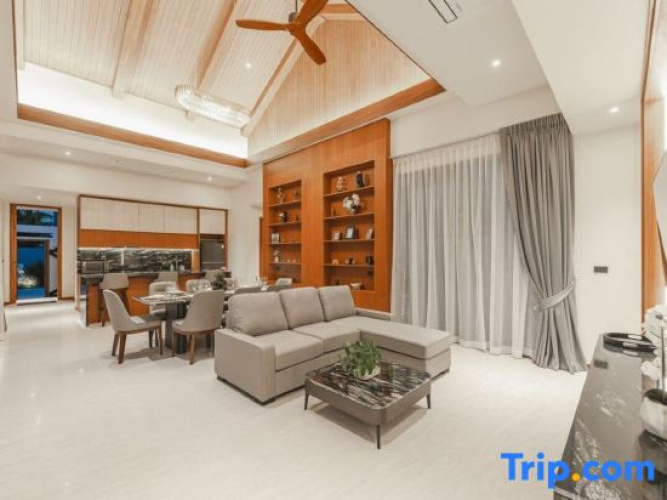 *Quiet Glamour Oasis - 4BR Poolside Sanctuary V186