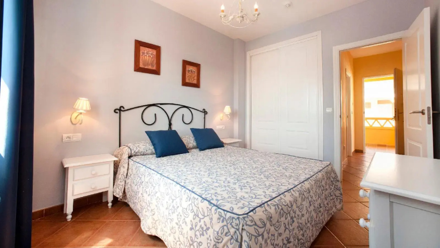 Apartamentos Leo Canela