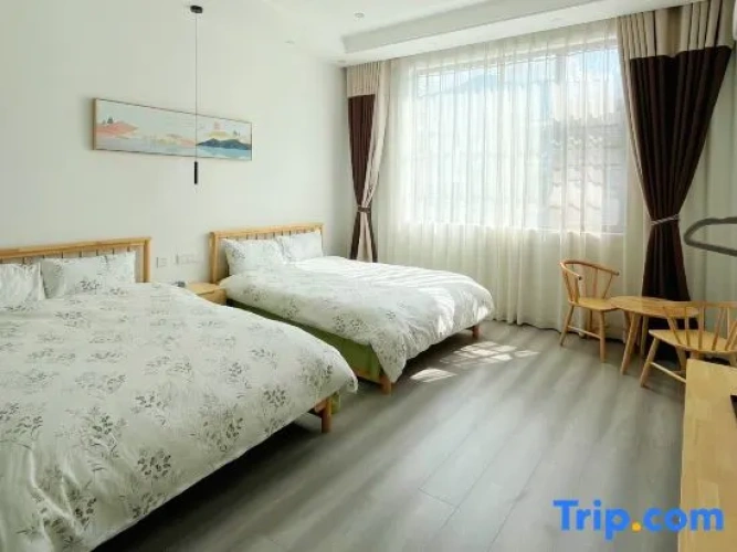 2 Bedrooms Suite with view