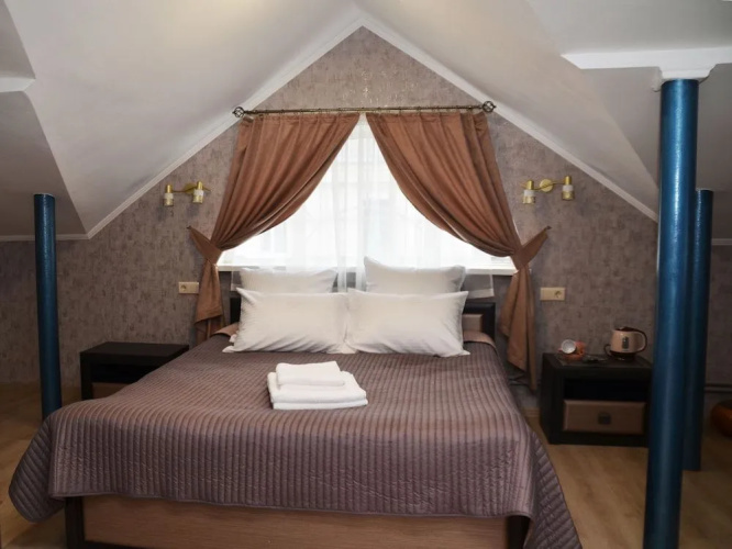 Hotel Centralnyi