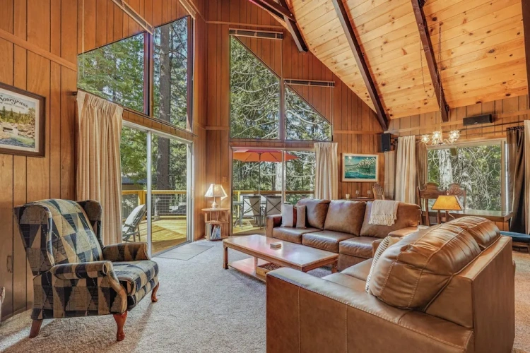 2 Bedrooms Cottage