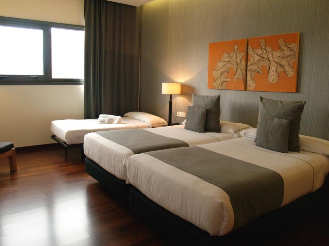 Triple room