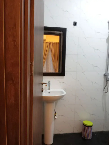 Pinefield Courts Apartmentl