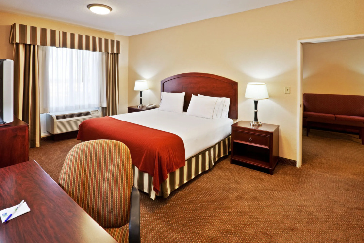 Spark by Hilton Catoosa