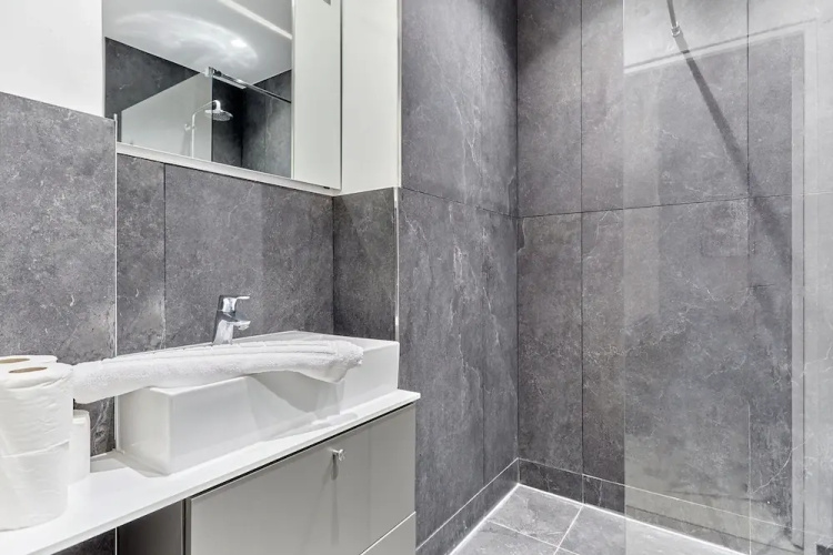 Sublime 3 Bedroom Flat Palais Royal Bourse