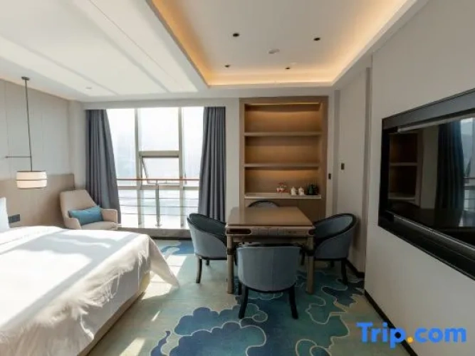 Standard Double room with river view