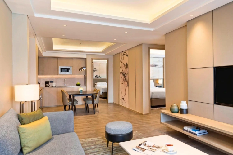 3 Bedrooms Apartment