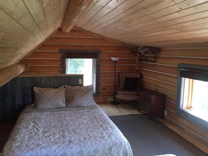 Cabins Over Crag Lake