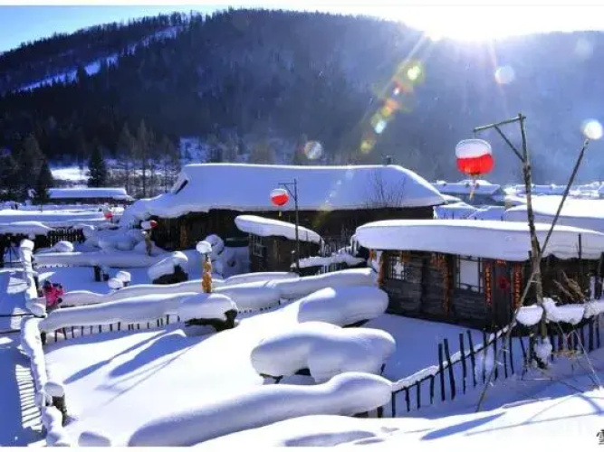 Jiudingge Inn