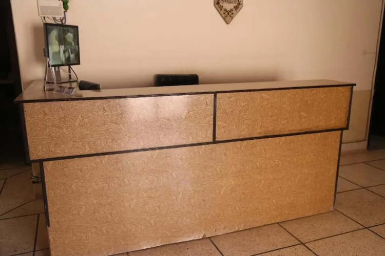 Hotel Sareena Residence