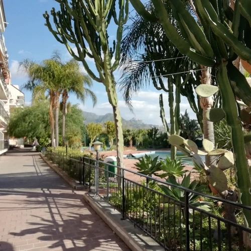 1 Bedroom Deluxe Apartment with balcony and with garden view
