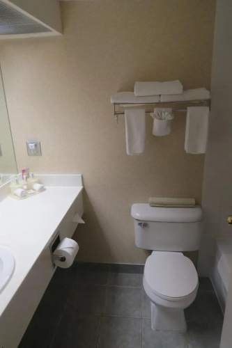 Rocky Inn Express photo 6