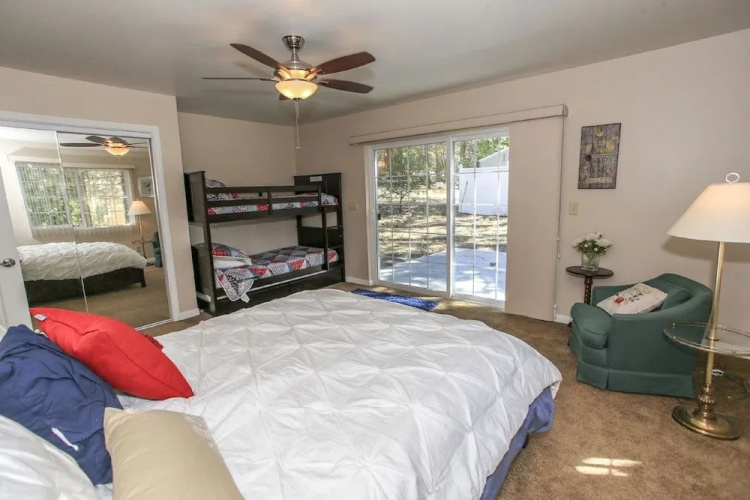 Glenview Getaway
