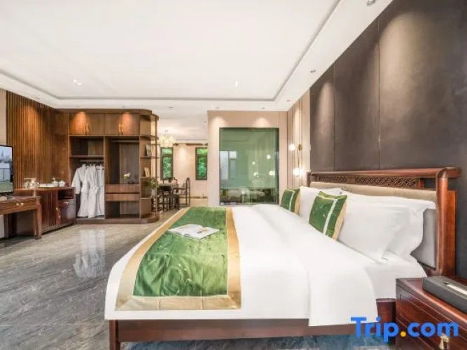 Attic Suite