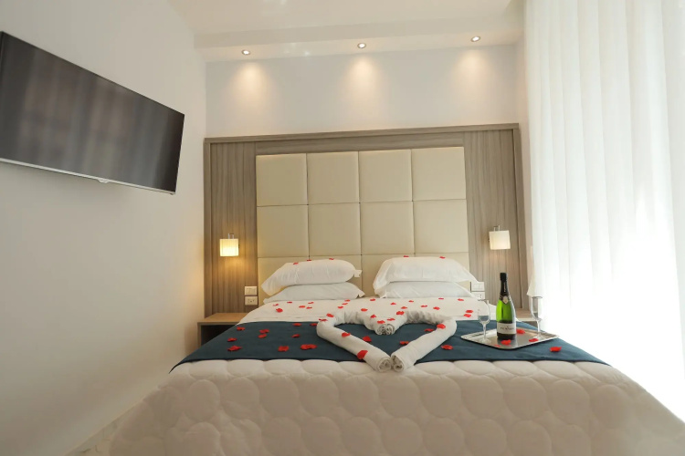 Garibaldi Suite
