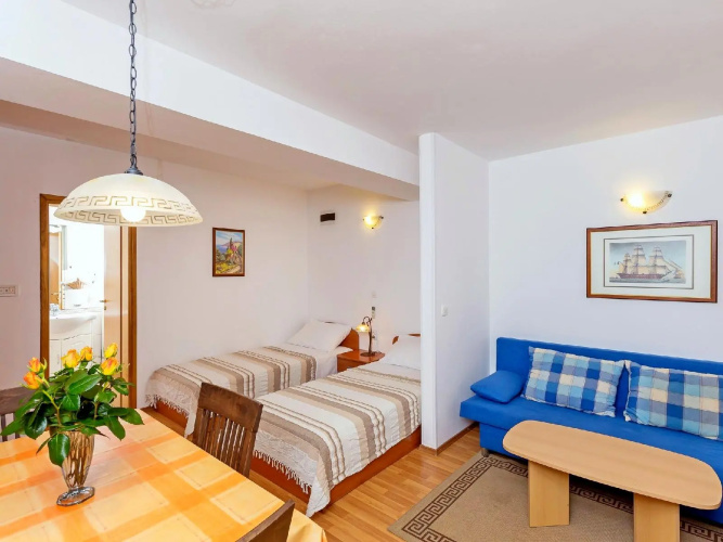 Apartments Niksa