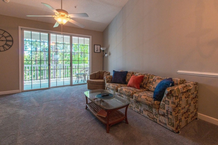 Arbor Trace #633 2 Bedroom Condo by Redawning
