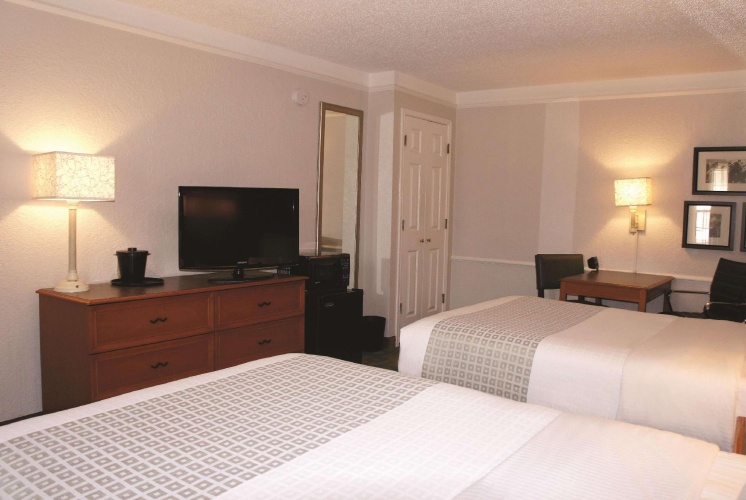 Quadruple Junior Suite