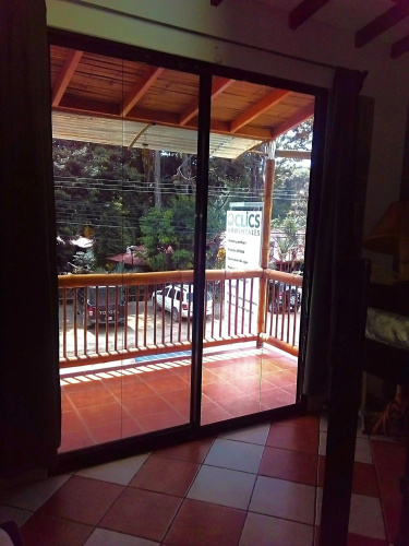 Domi cabin