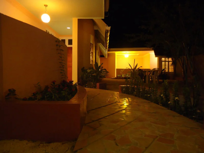 Shiny Beach Hotel