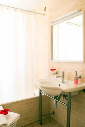 1 Bedroom Suite with balcony