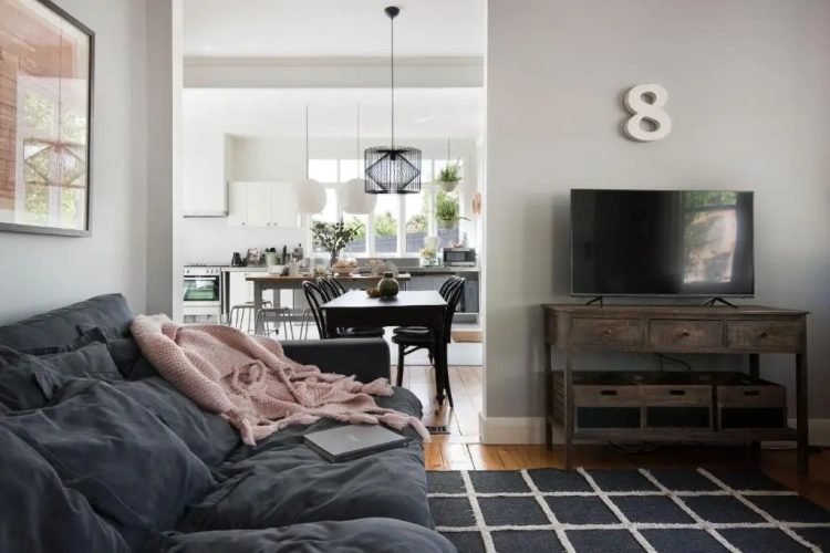 3 Bedrooms Cottage