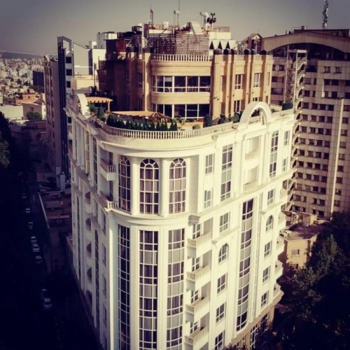 Wisteria Grand Hotel