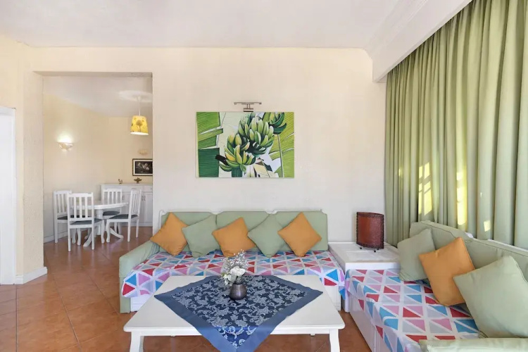 Apartment Hibiscus