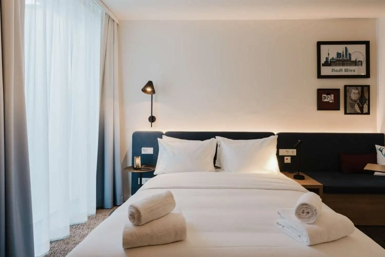 Accessible Queen Double room