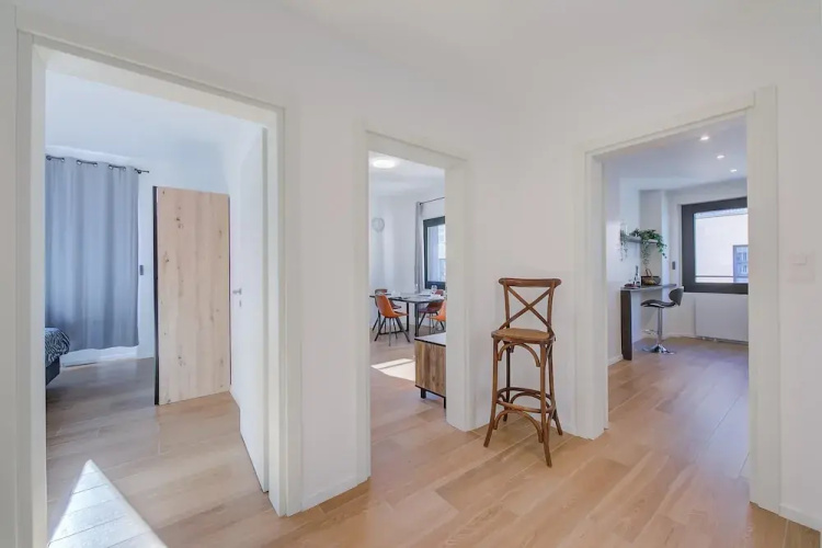 Boutique Apartment 12