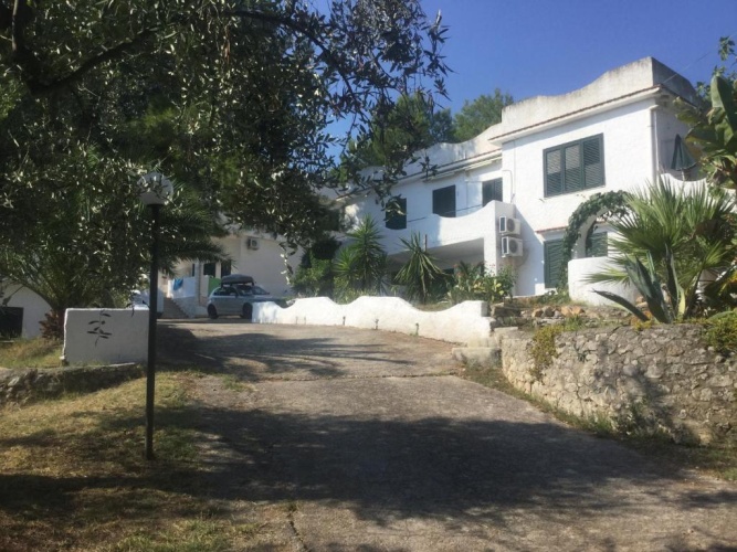 1 Bedroom Apartment with sea view