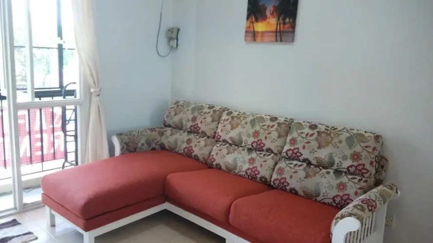 2 Bedrooms Apartment
