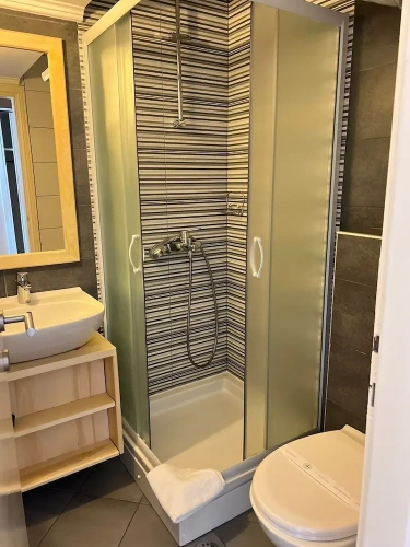 Standard Double room with balcony and with partial sea view