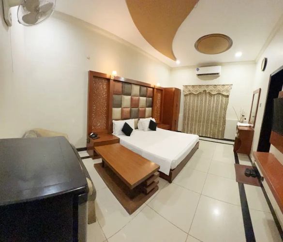 The Grand Hotel Multan